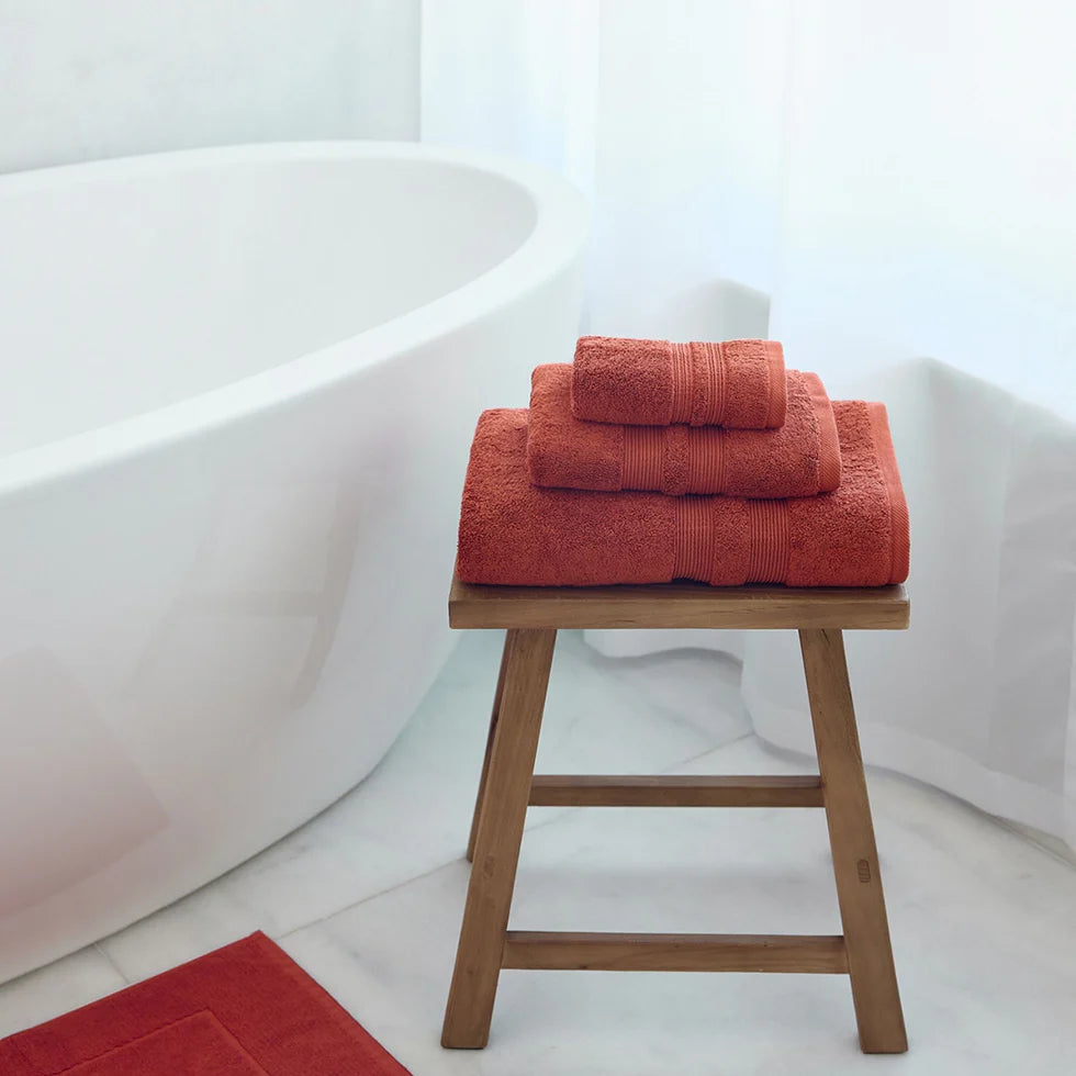 Elysian Luxe Bath Towel – 100% Cotton, 650 GSM