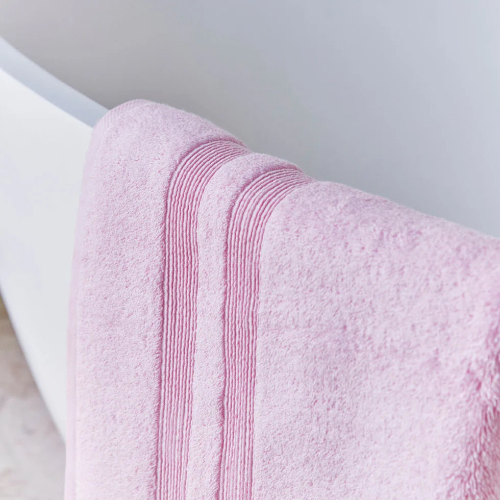 Elysian Luxe Bath Towel – 100% Cotton, 650 GSM